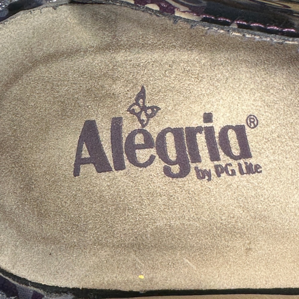 Alegria Clogs Sz 41 Purple Scroll Patent Leather Whimsical Boho Workwear Artsy - Picture 8 of 9